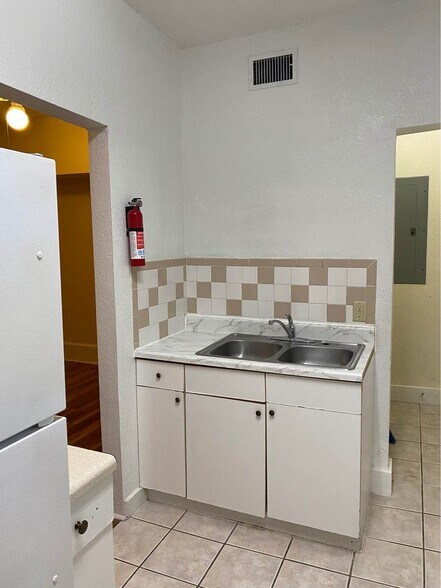 More Photos Of 2514 Walnut St, Jacksonville Apartments For Sale