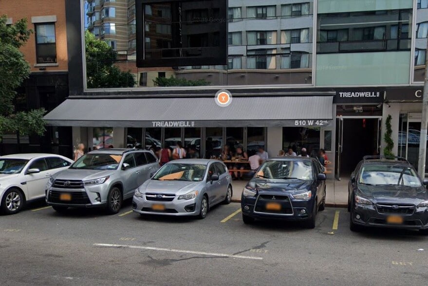 More Photos Of 510 W 42nd St, New York Hotel For Lease