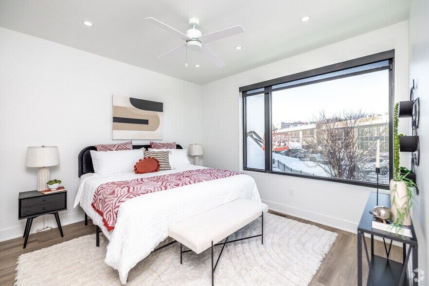 More Photos Of 1200 Keosauqua Way, Des Moines Apartments For Sale