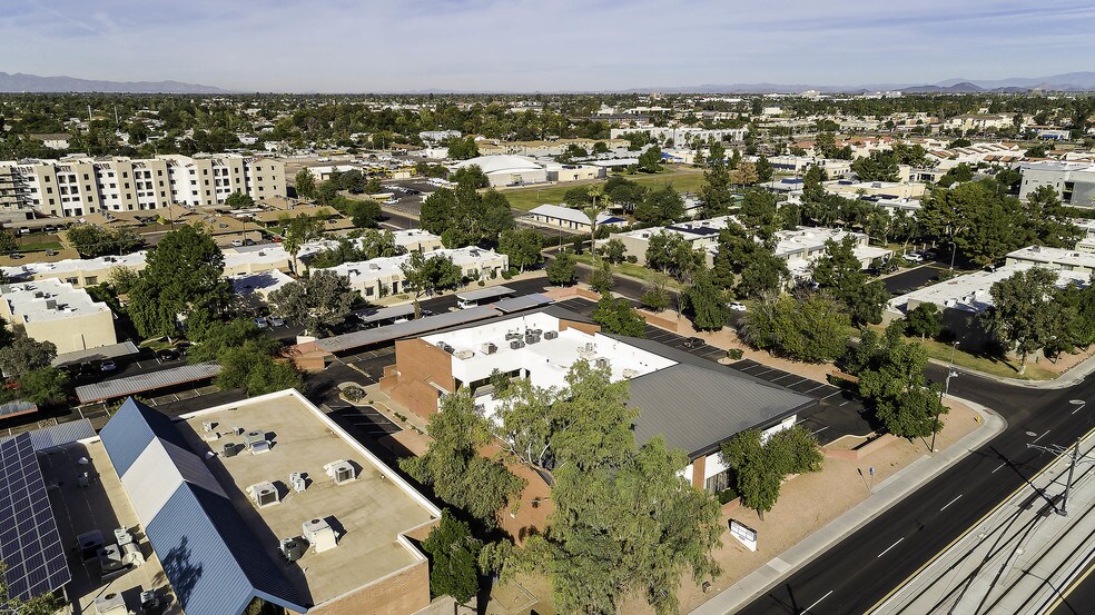 More Photos Of 7550 N 19th Ave, Phoenix Medical For Lease