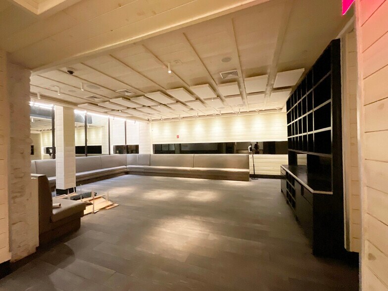 More Photos Of 30-32 E 20th St, New York Medical For Lease