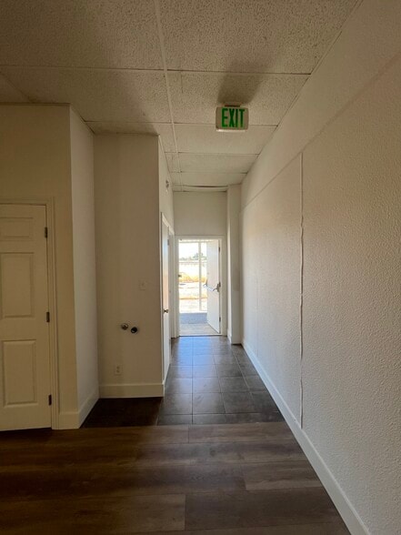 More Photos Of 444 Broadway Ave, Atwater Freestanding For Sale