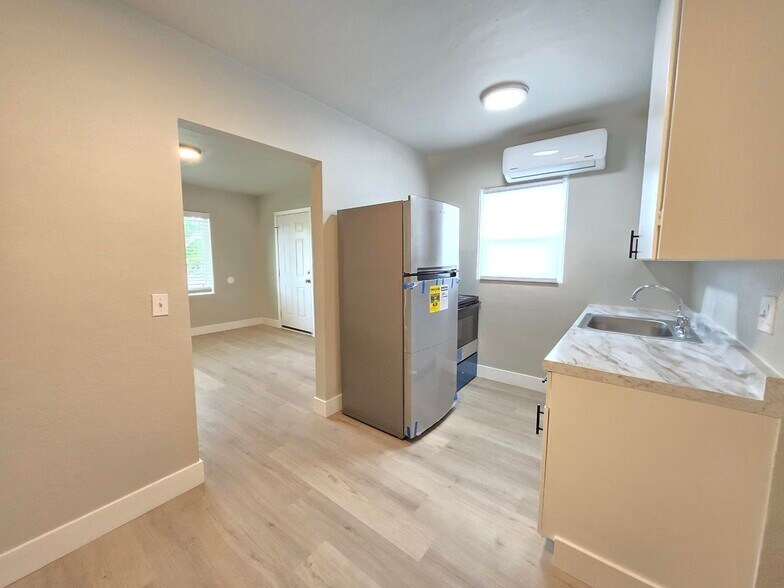 More Photos Of 1311 W Shoshone St, Pasco Apartments For Sale