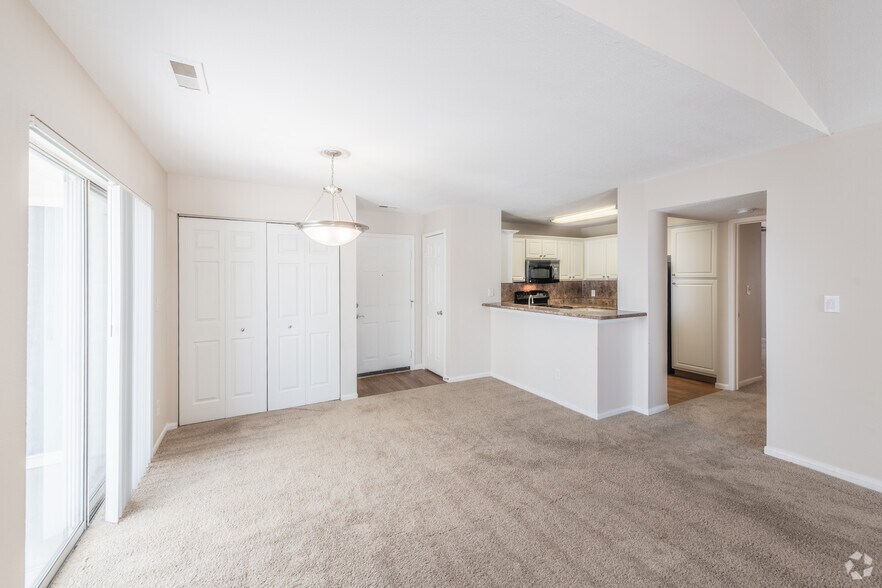 More Photos Of 100 Elena St, Cranston Apartments For Sale