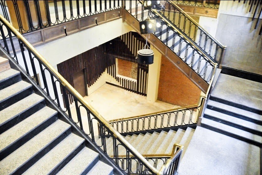 More Photos Of 529 S Broadway, Los Angeles Loft Creative Space For Lease