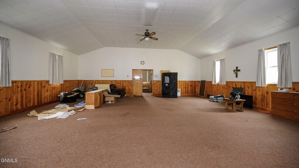 More Photos Of 21 Main St E, Golden Valley Religious Facility For Sale