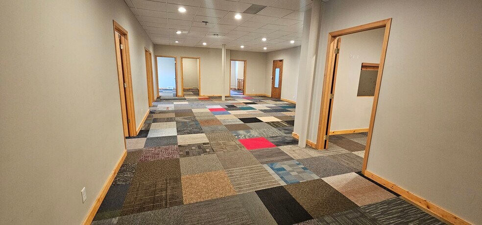 More Photos Of 3947 Excelsior Blvd, Saint Louis Park Office For Lease