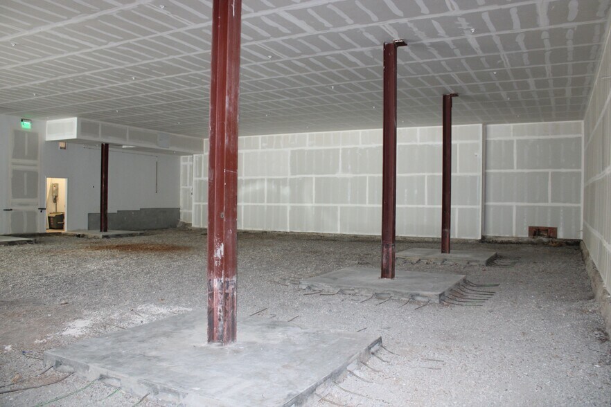More Photos Of 101 Caledonia St, Sausalito Storefront Retail Office For Lease