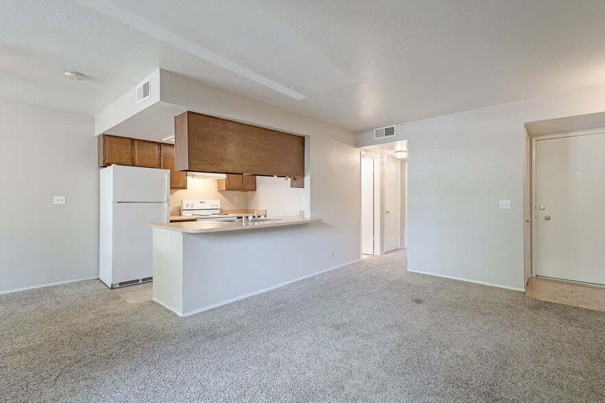 More Photos Of 931-939 W East Ave, Chico Apartments For Sale