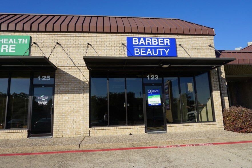 More Photos Of 115-119 W Wheatland Rd, Duncanville Unknown For Lease
