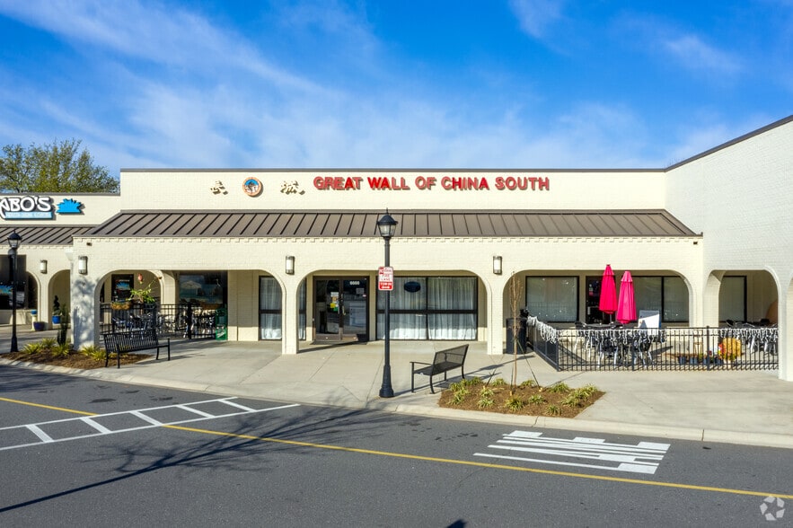 More Photos Of 7601-7715 Pineville Matthews Rd, Charlotte General Retail For Lease