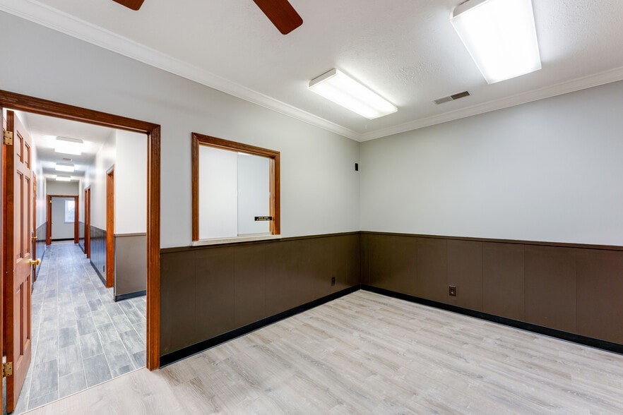 More Photos Of 6501 E Livingston Ave, Reynoldsburg Medical For Lease