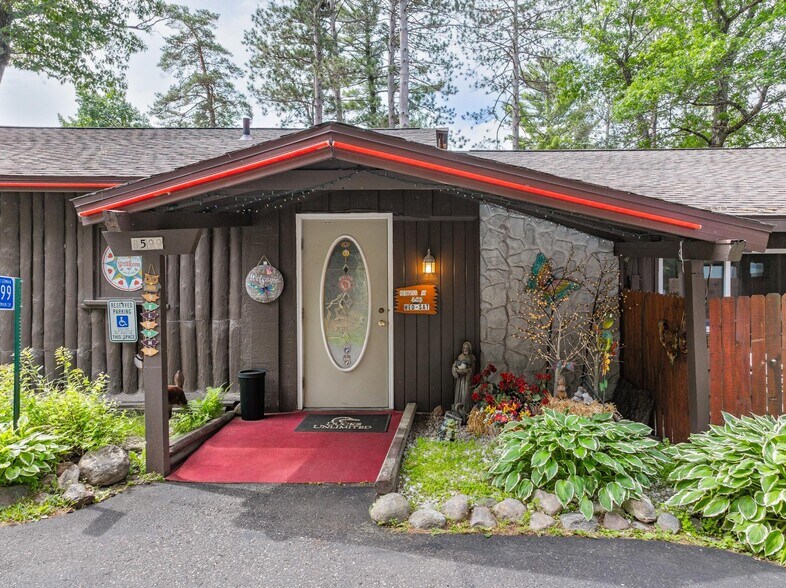 More Photos Of 8599 Big Saint Germain Cir, Saint Germain Restaurant For Sale