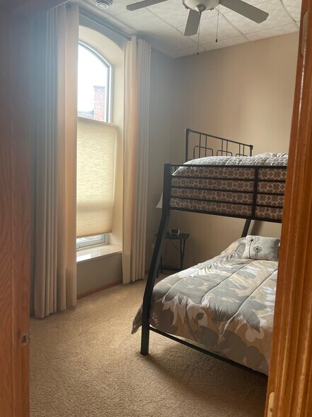 More Photos Of 123 A St, Mc Gregor Restaurant For Lease