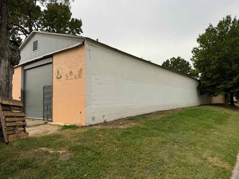 More Photos Of 120 S 14th St, Baton Rouge Warehouse For Sale