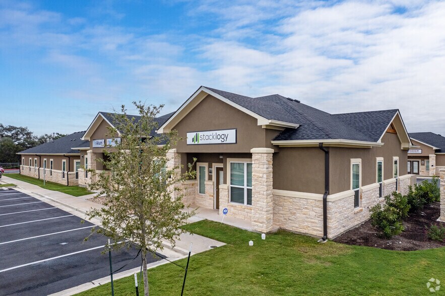 Primary Photo Of 1640 Highland Falls Dr, Leander Office For Lease