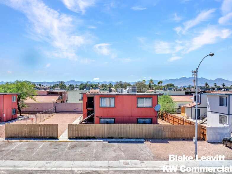 More Photos Of 3639 Kolendo Ct, Las Vegas Apartments For Sale