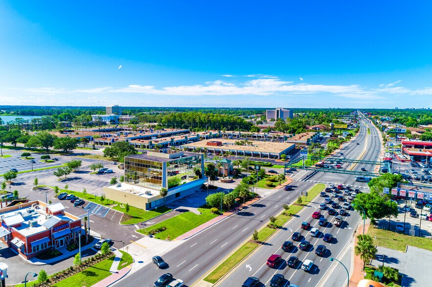 More Photos Of 6900 S Orange Blossom Trl, Orlando Office For Lease