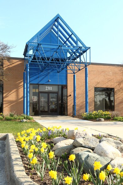 More Photos Of 2311 Green Rd, Ann Arbor Light Manufacturing For Lease