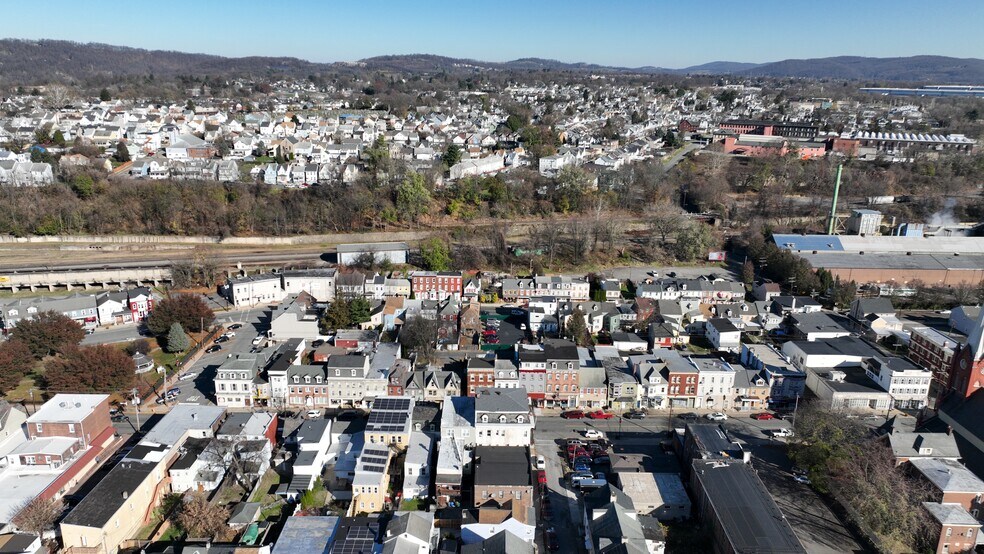 More Photos Of 398-400 S Main St, Phillipsburg Apartments For Lease