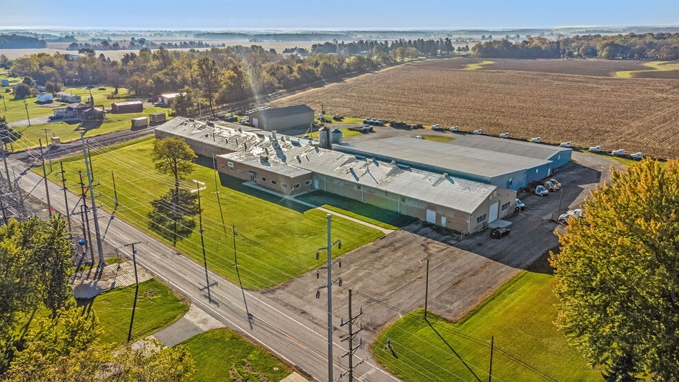 More Photos Of 211 W Geneva St, Dunkirk Manufacturing For Lease