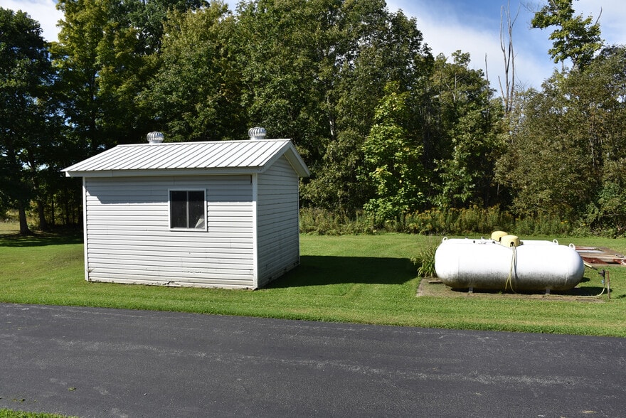 More Photos Of 2017 Meadville Rd, Titusville Hospitality For Sale