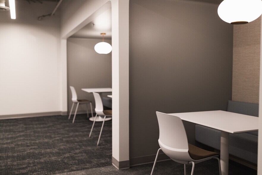 More Photos Of 717 W St Germain St, Saint Cloud Office For Sale