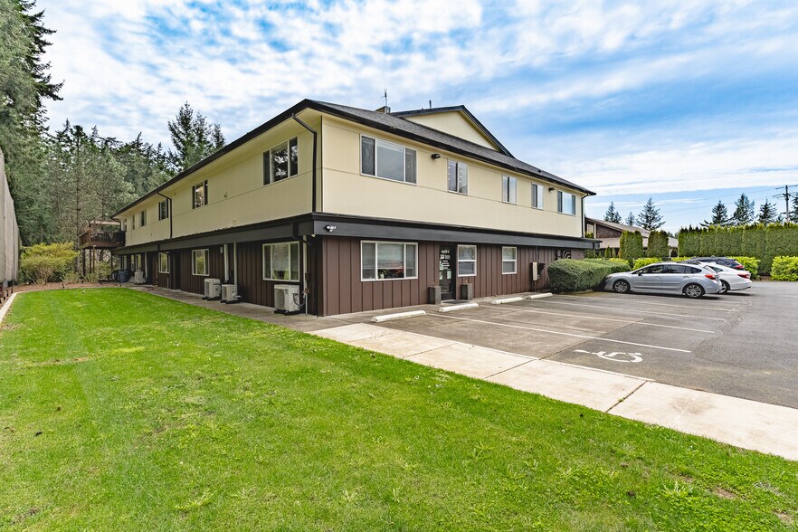 More Photos Of 914 Citadel Dr, Everson Office Residential For Sale