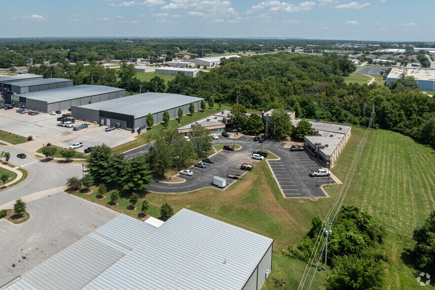 More Photos Of 1700 Industrial Drive, Rogers Office For Lease