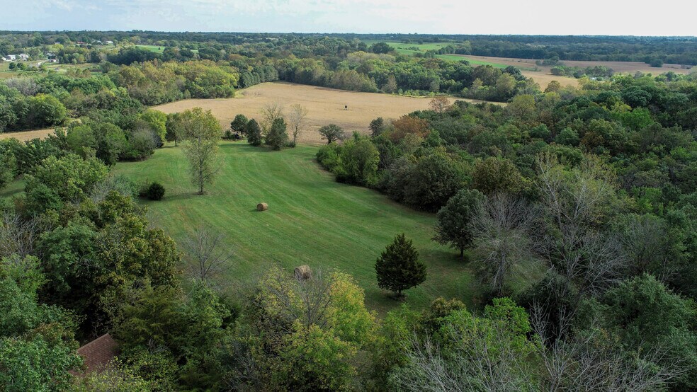 More Photos Of 22413 Highway C, Lawson Specialty For Sale