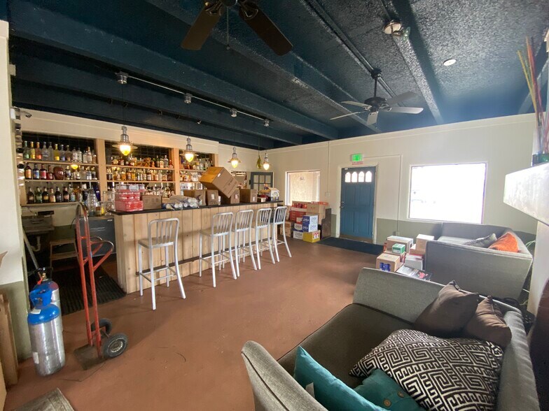 More Photos Of 6799 N Academy Blvd, Colorado Springs Restaurant For Sale