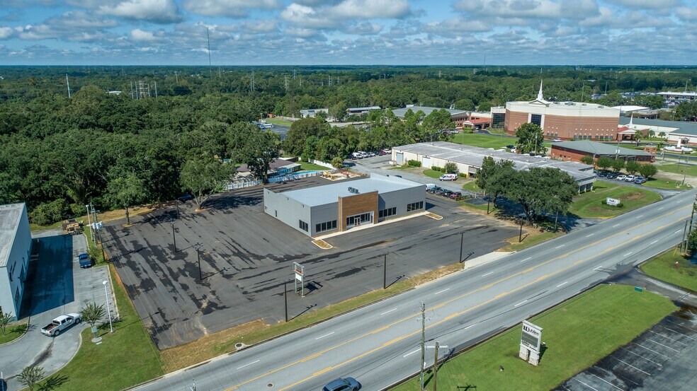 More Photos Of 5901 N W St, Pensacola General Retail For Sale