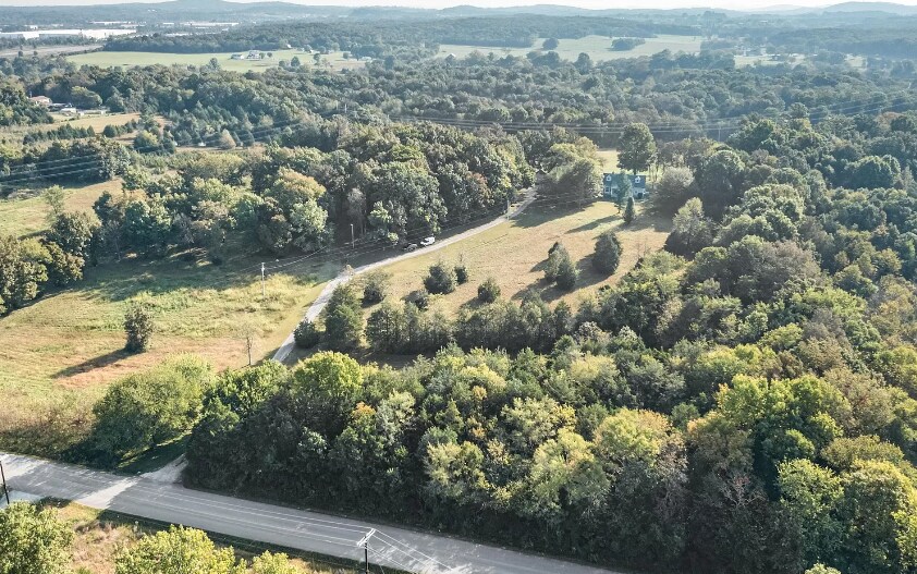 More Photos Of 315 S Posey Hill Rd, Mount Juliet Office Residential For Sale