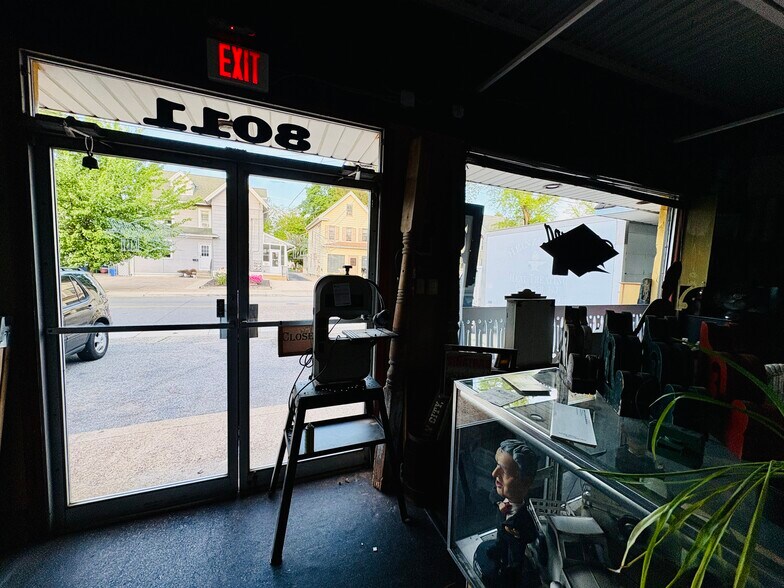 More Photos Of 3011 N Centre St, Pennsauken Storefront For Sale