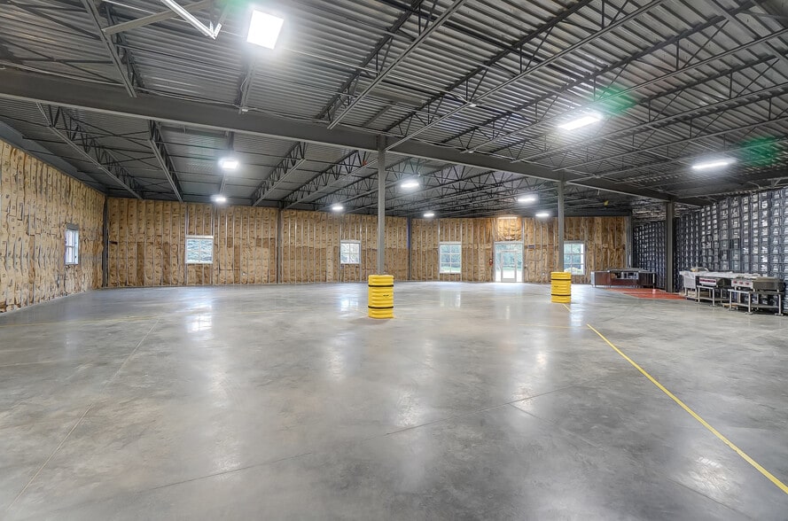 More Photos Of 1740 Thomas Paine Pky, Dayton Industrial For Sale