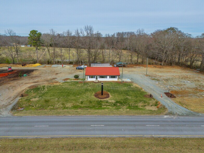 More Photos Of 7688 US 64 Hwy, Pittsboro Office For Sale