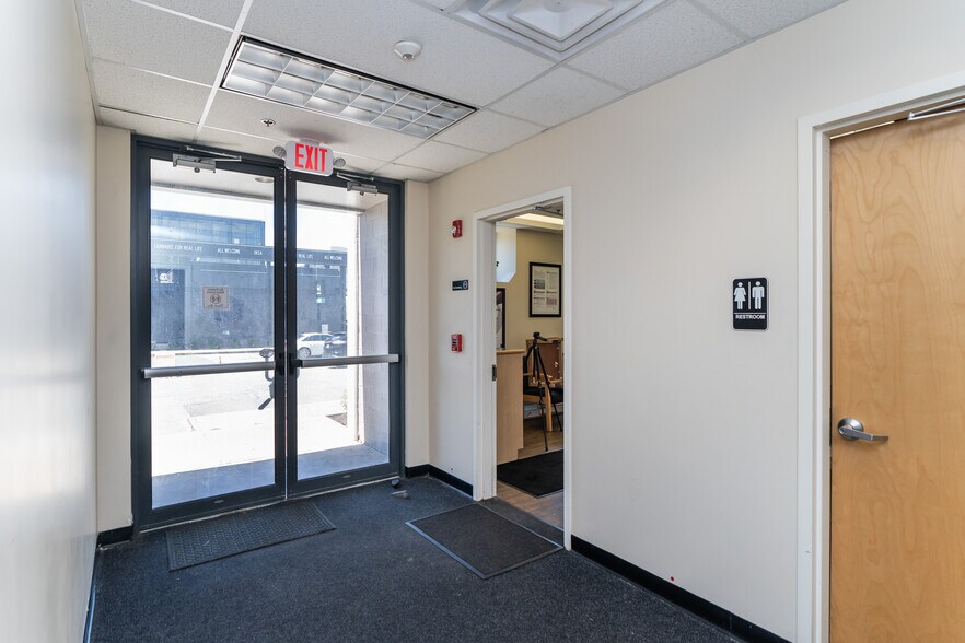 More Photos Of 1150 Hall of Fame Ave, Springfield Health Club For Lease