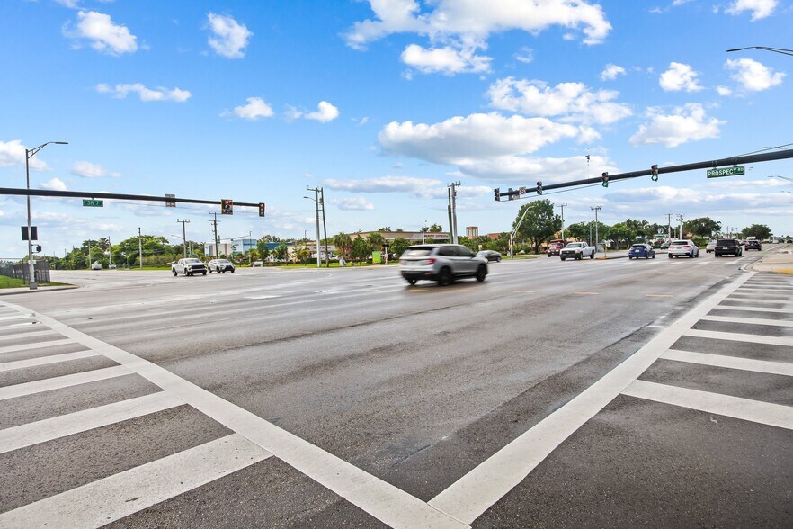 More Photos Of 5611 N State Road 7, Fort Lauderdale Unknown For Lease