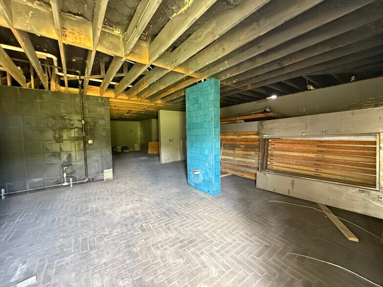 More Photos Of 23515 FM 1314 Rd, Porter Freestanding For Lease