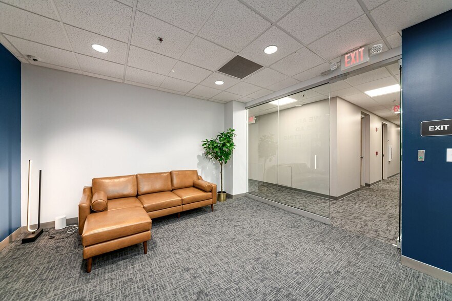 More Photos Of 8740 Orion Pl, Columbus Office For Sale