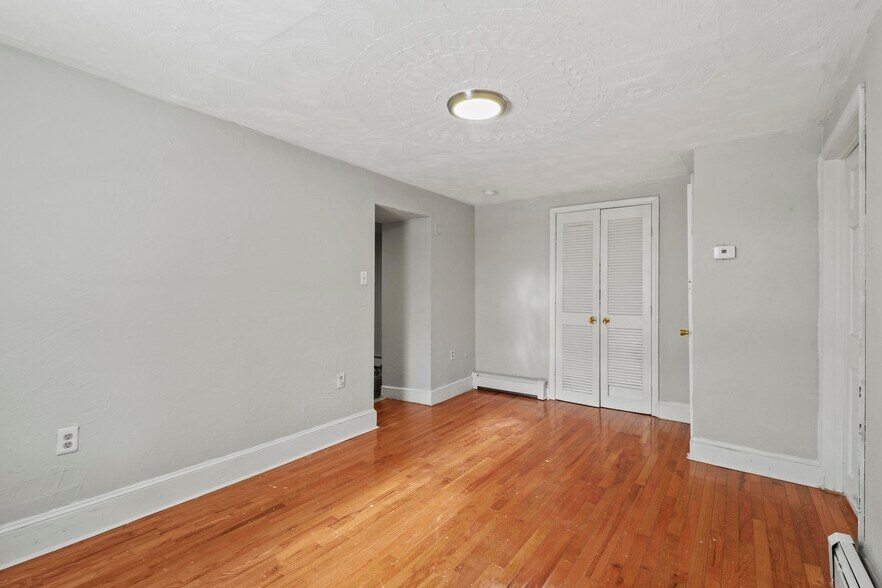 More Photos Of 932 Prospect Ave, Scranton Apartments For Sale