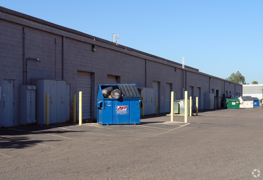 More Photos Of 3310-3334 W Flower St, Phoenix Warehouse For Lease