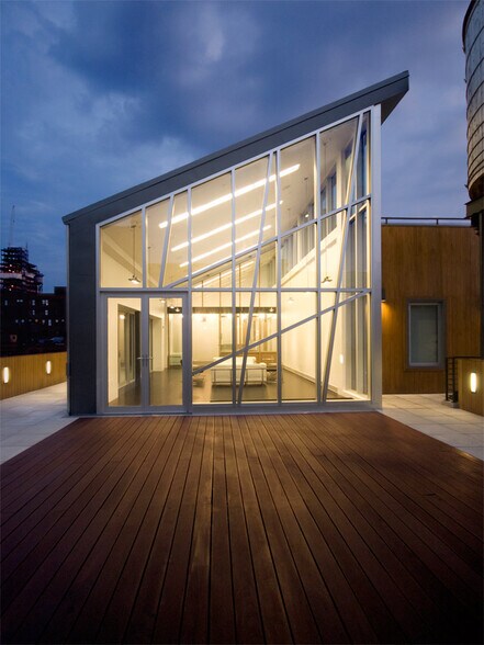 More Photos Of 503-511 Broadway, New York Office For Lease