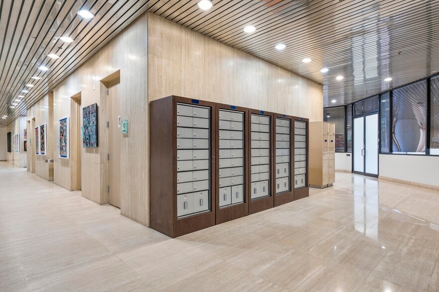 More Photos Of 12000 Biscayne Blvd, Miami Office For Lease