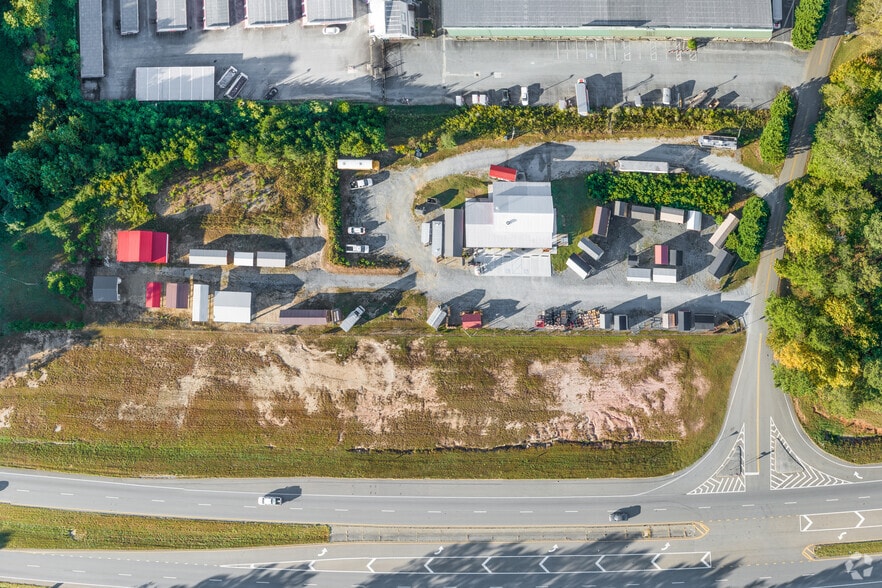 More Photos Of 54 Roosters Way, Jasper Restaurant For Sale