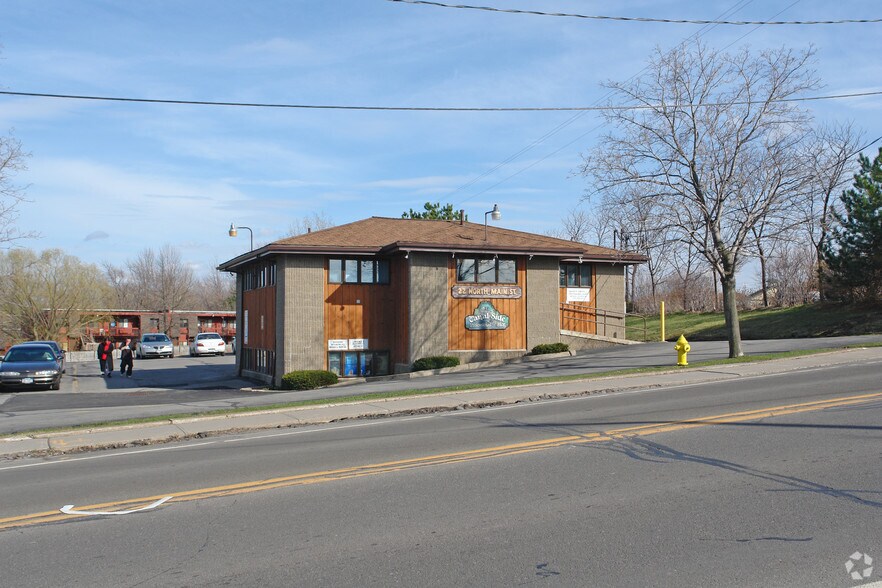 More Photos Of 22 N Main St, Brockport Office For Lease