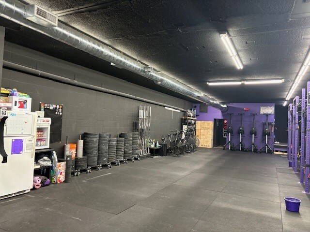 More Photos Of 1134 7th St NW, Rochester Unknown For Lease