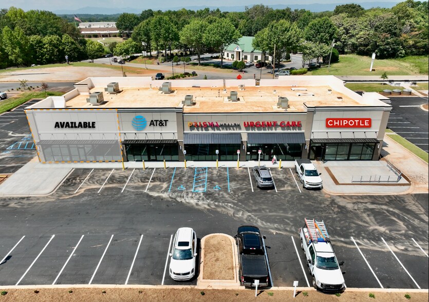 Primary Photo Of 571 Roe Center, Travelers Rest General Retail For Lease