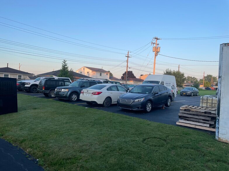 More Photos Of 2255 George Urban Blvd, Depew Auto Repair For Sale