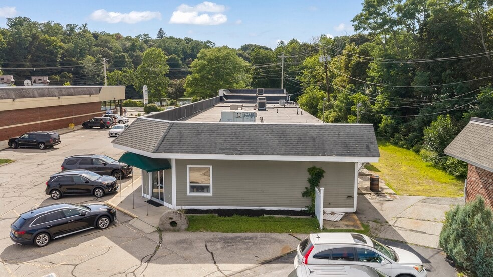 More Photos Of 194 Main St, Amesbury Restaurant For Sale